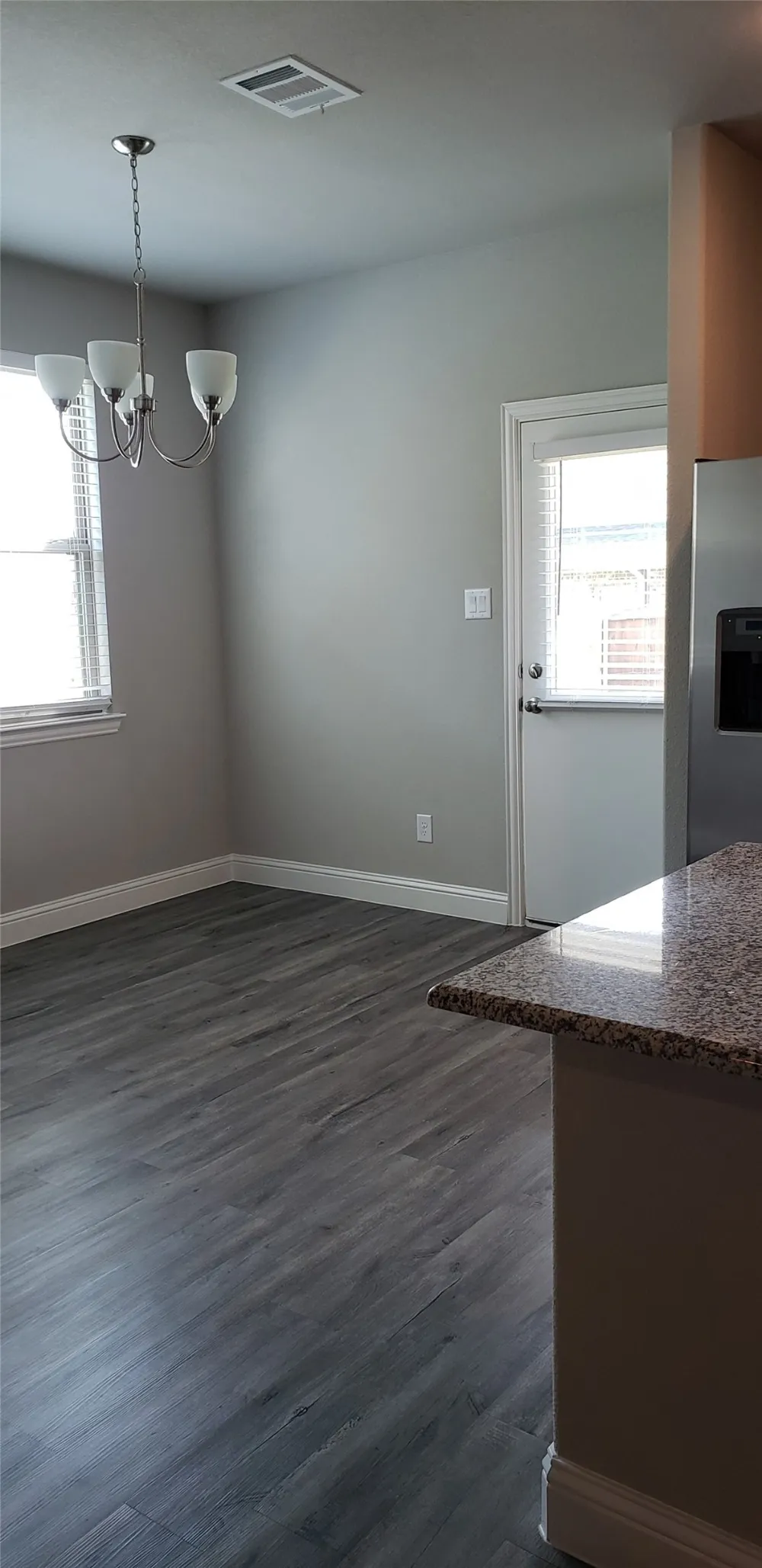 4925 Sanger Circle Drive Sanger, TX 76266