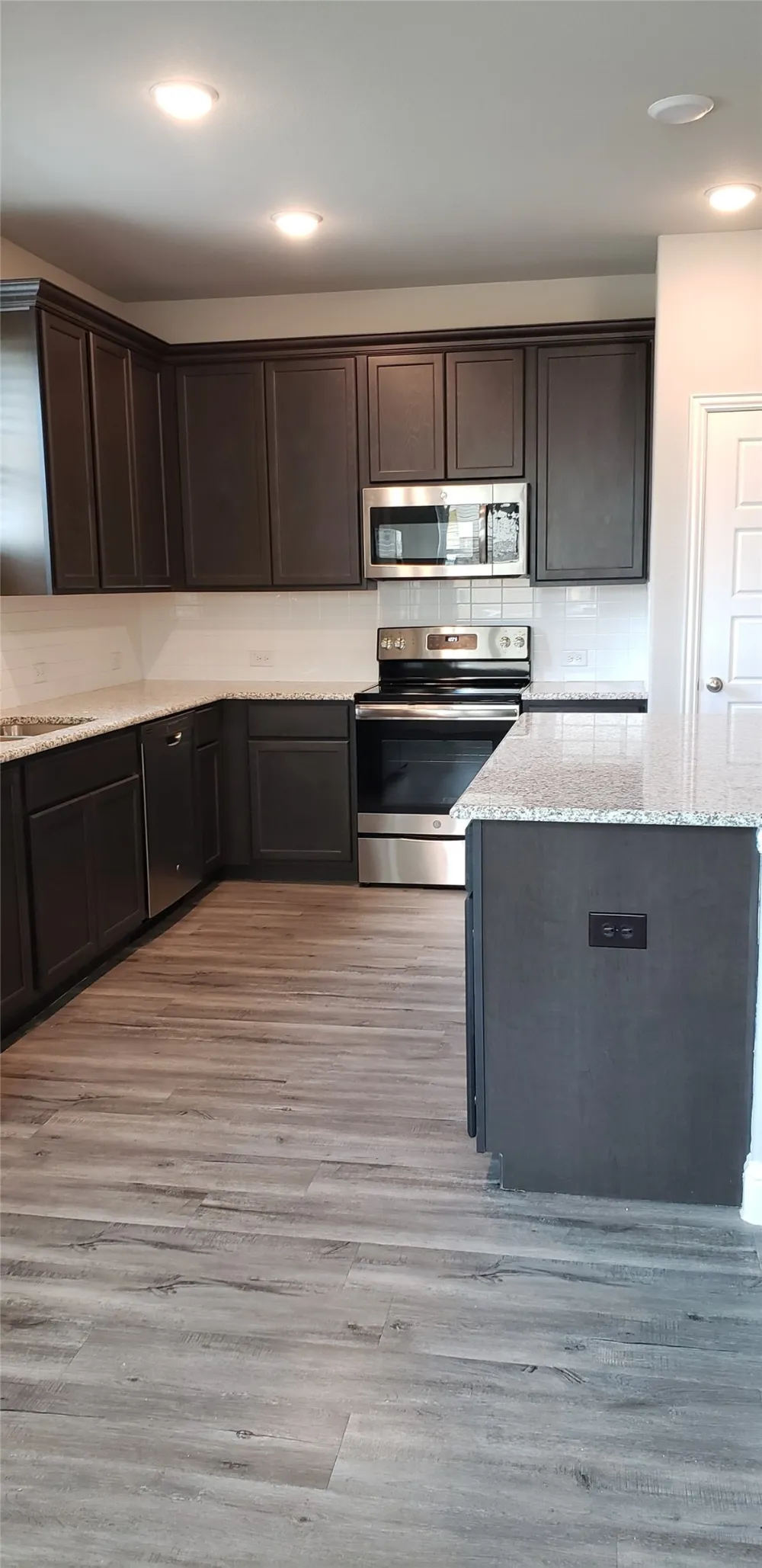 4925 Sanger Circle Drive Sanger, TX 76266