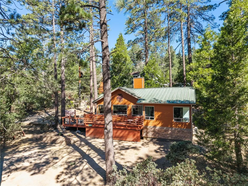 54720 Pine Crest Idyllwild, CA 92549