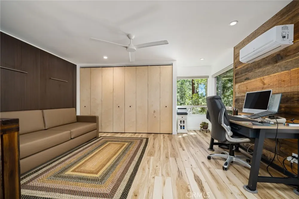 54720 Pine Crest Idyllwild, CA 92549