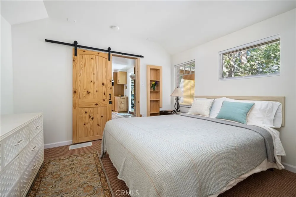 54720 Pine Crest Idyllwild, CA 92549
