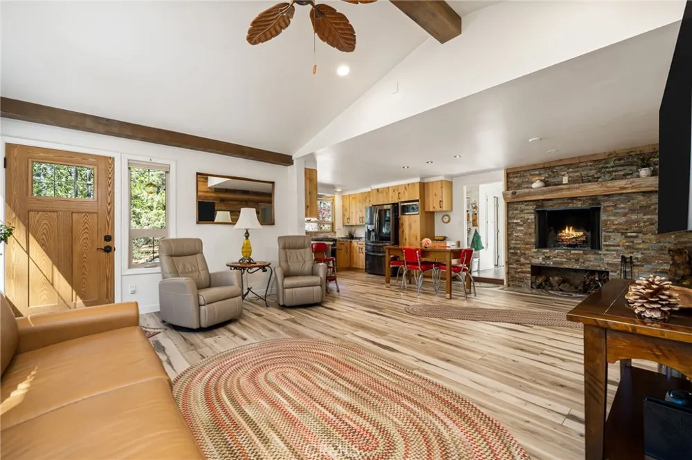 54720 Pine Crest Idyllwild, CA 92549