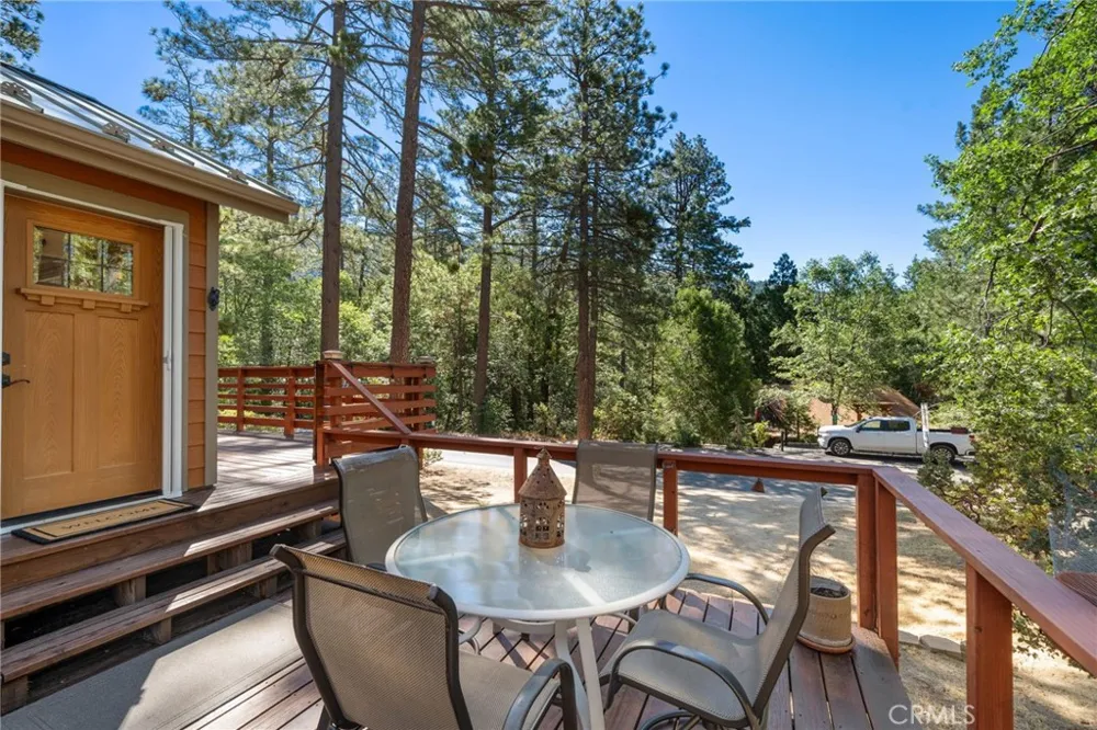 54720 Pine Crest Idyllwild, CA 92549