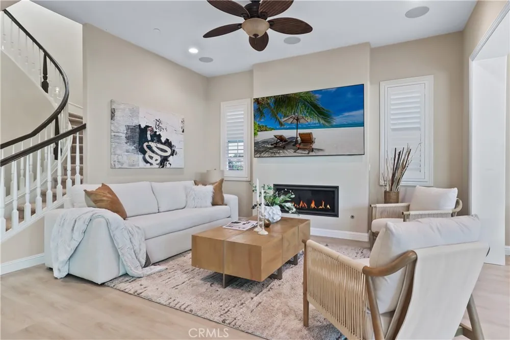 15 Verna Lake Forest, CA 92630
