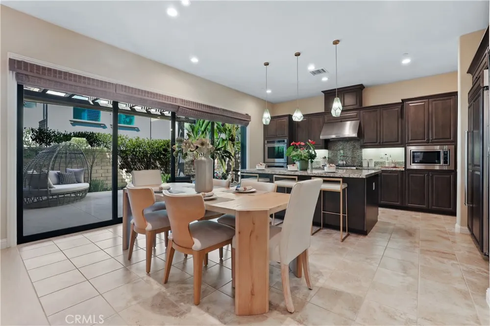15 Verna Lake Forest, CA 92630