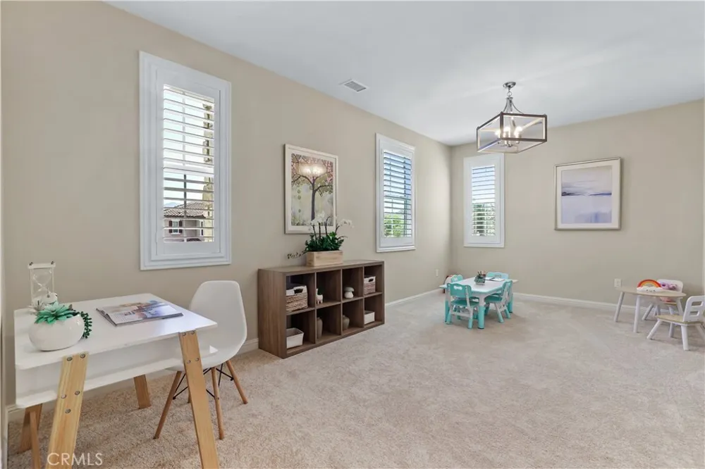 15 Verna Lake Forest, CA 92630
