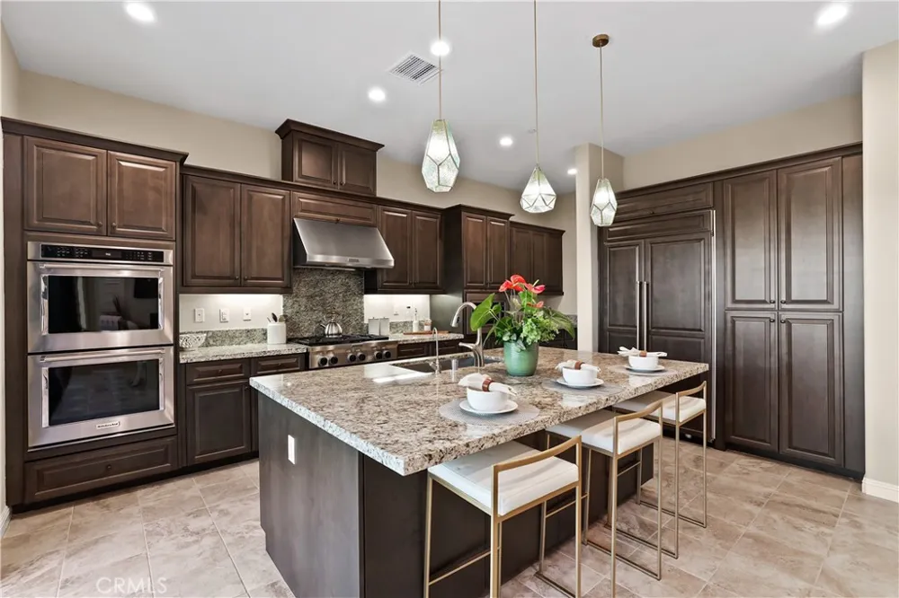 15 Verna Lake Forest, CA 92630