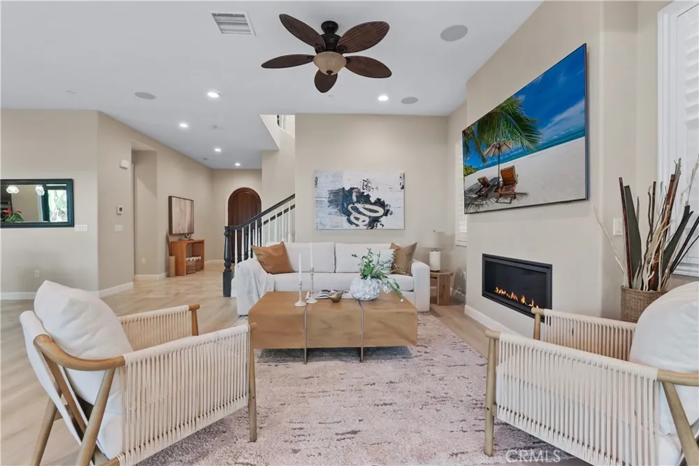 15 Verna Lake Forest, CA 92630