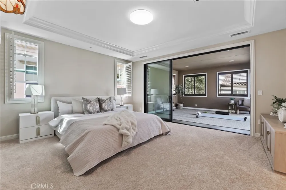 15 Verna Lake Forest, CA 92630