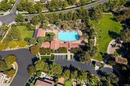 15 Verna Lake Forest, CA 92630