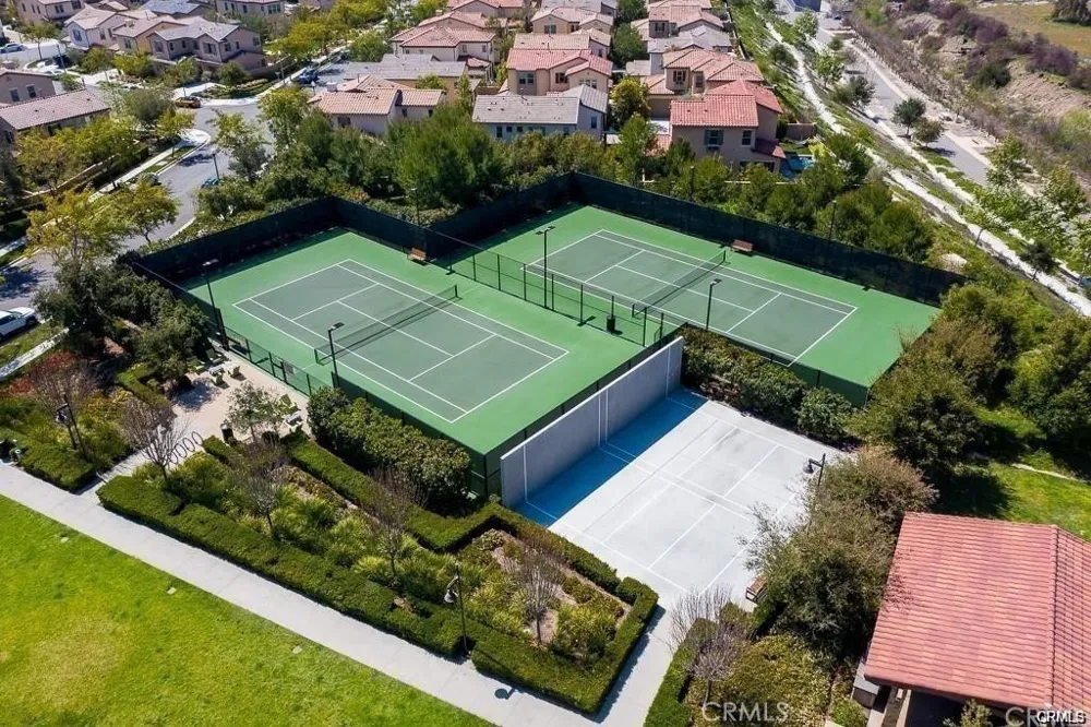 15 Verna Lake Forest, CA 92630