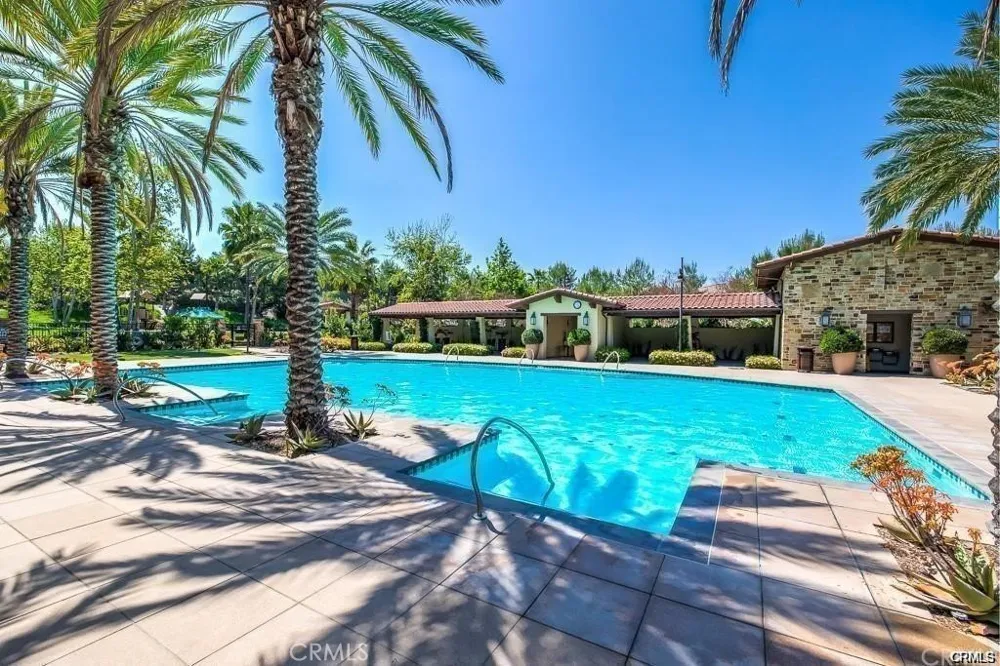 15 Verna Lake Forest, CA 92630