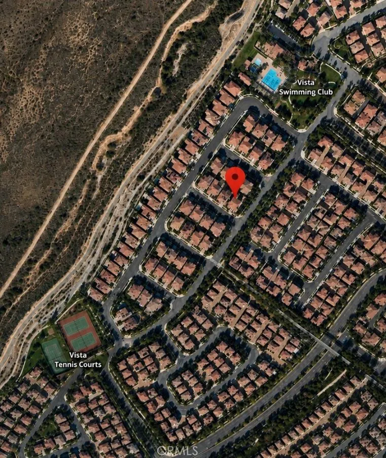 15 Verna Lake Forest, CA 92630