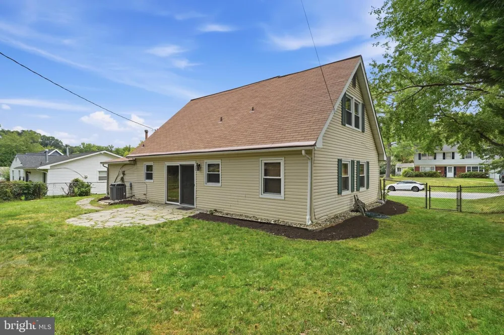 12410 ROCKLEDGE DRIVE Bowie, MD 20715