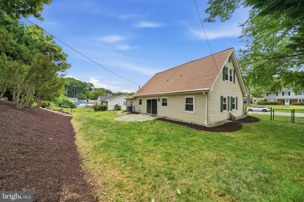 12410 ROCKLEDGE DRIVE Bowie, MD 20715