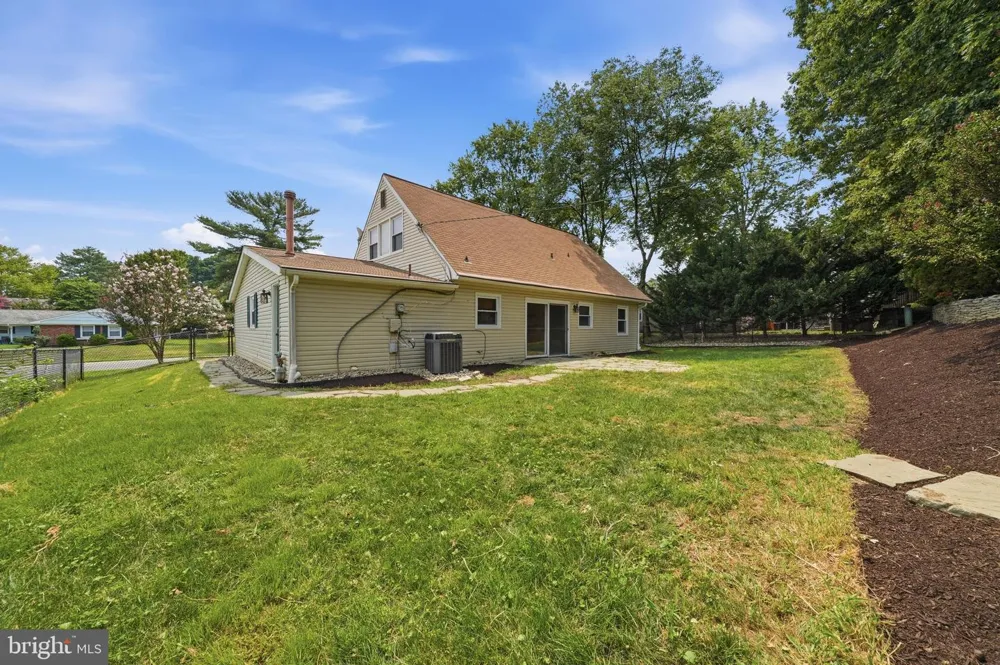 12410 ROCKLEDGE DRIVE Bowie, MD 20715