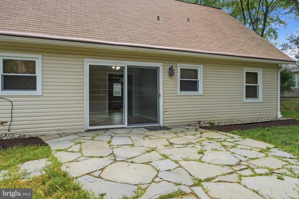 12410 ROCKLEDGE DRIVE Bowie, MD 20715