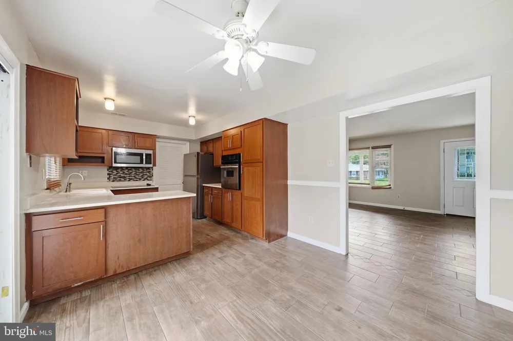 12410 ROCKLEDGE DRIVE Bowie, MD 20715