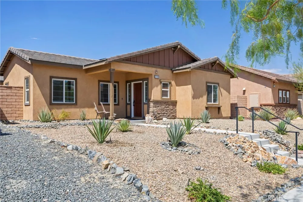 67498 Rio Largo Cathedral City, CA 92234