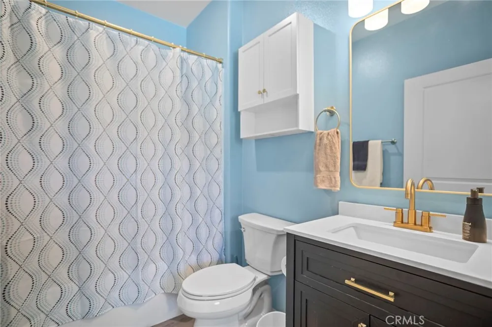 67498 Rio Largo Cathedral City, CA 92234