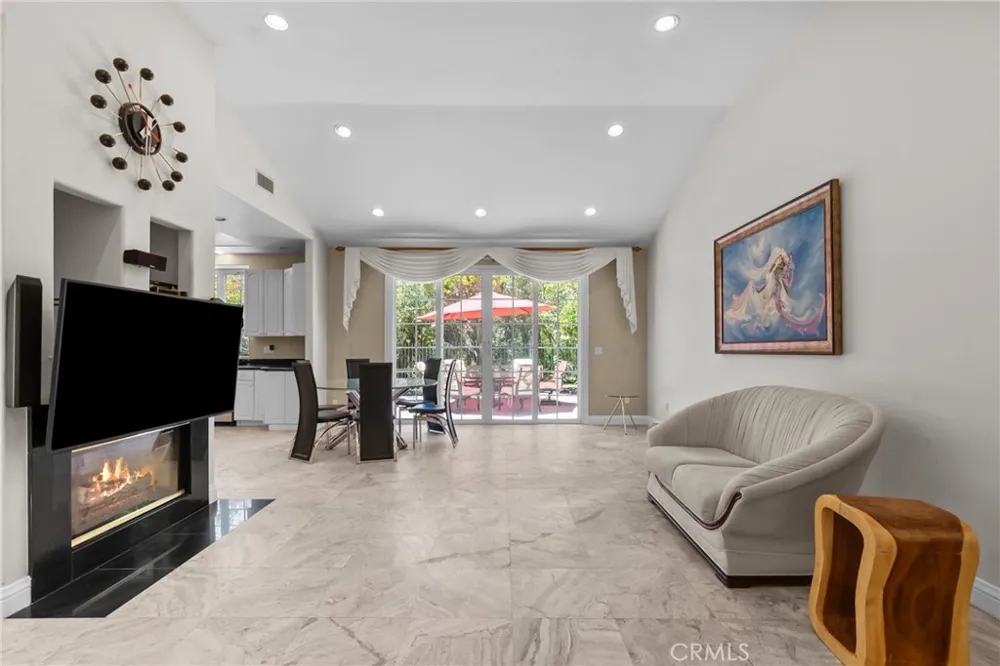 28701 Highridge Road Rolling Hills Estates, CA 90274