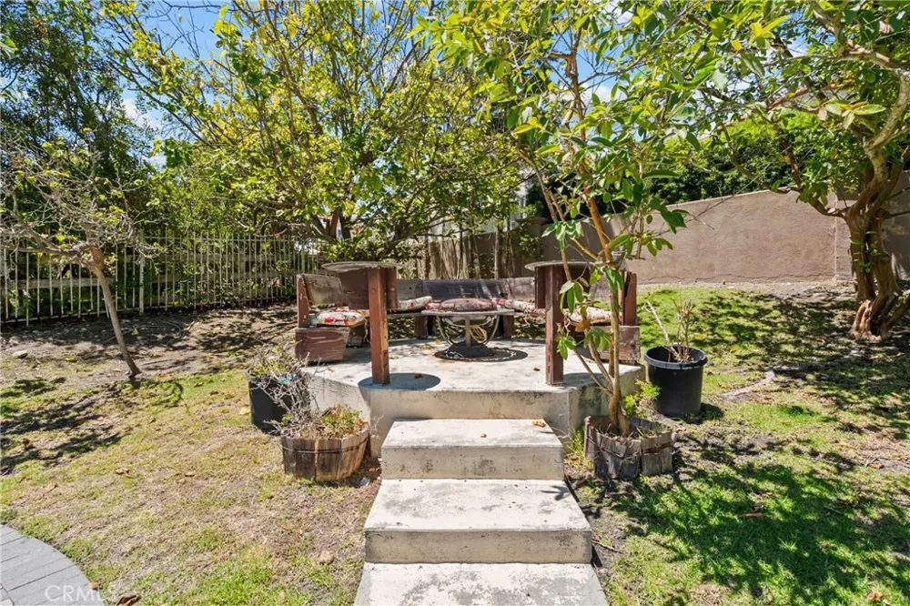 28701 Highridge Road Rolling Hills Estates, CA 90274