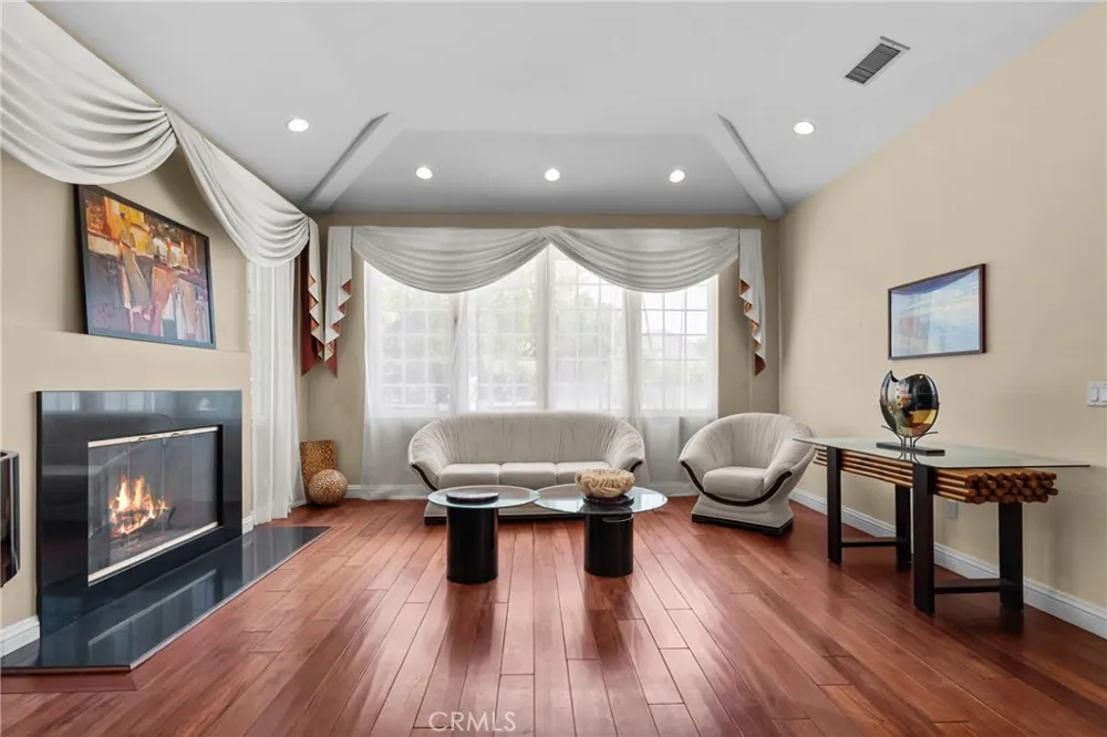 28701 Highridge Road Rolling Hills Estates, CA 90274