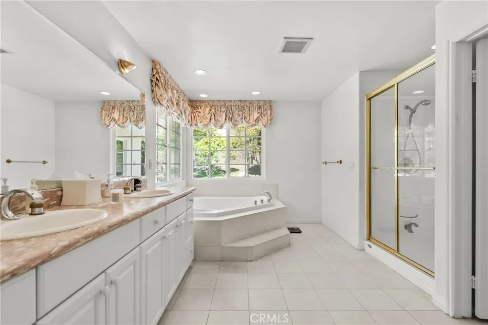28701 Highridge Road Rolling Hills Estates, CA 90274