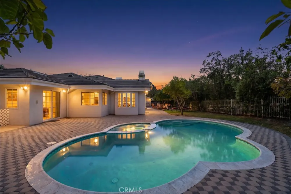 28701 Highridge Road Rolling Hills Estates, CA 90274