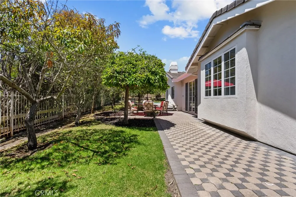 28701 Highridge Road Rolling Hills Estates, CA 90274