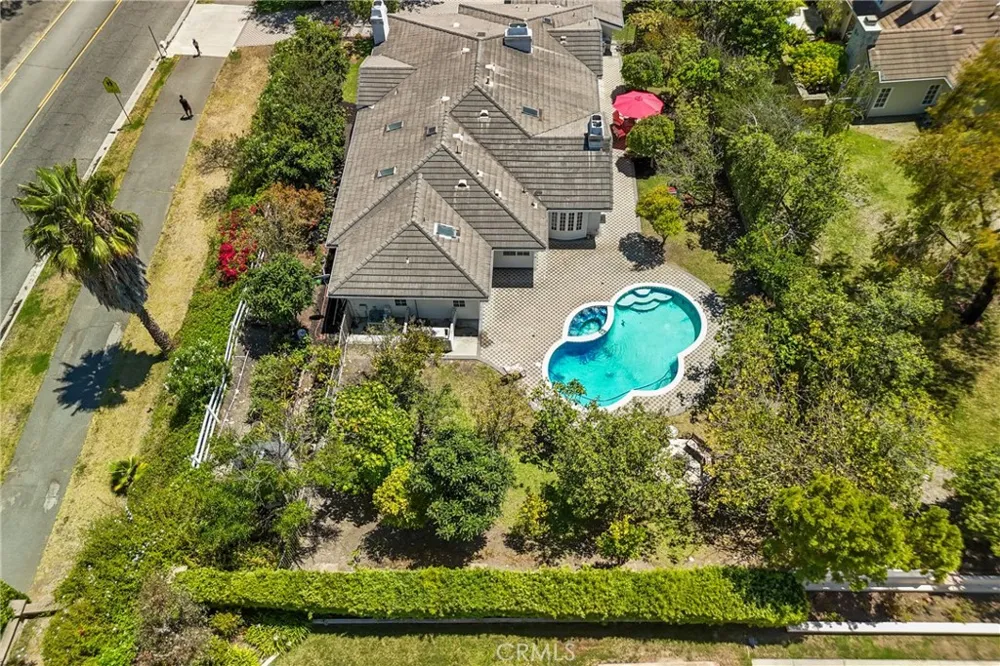 28701 Highridge Road Rolling Hills Estates, CA 90274