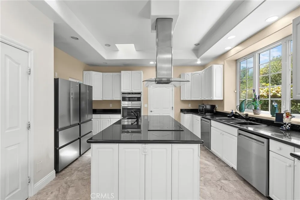 28701 Highridge Road Rolling Hills Estates, CA 90274