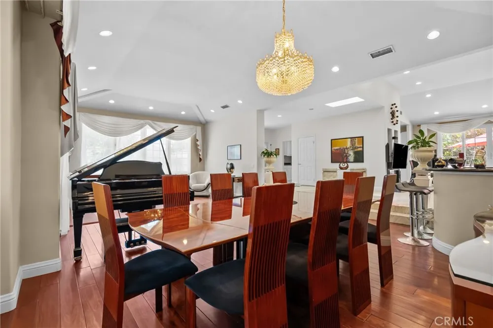 28701 Highridge Road Rolling Hills Estates, CA 90274