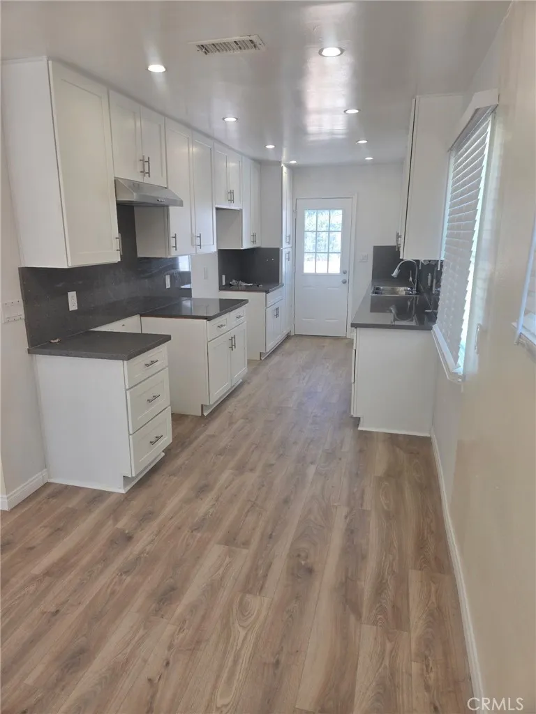 929 E Barbara West Covina, CA 91790