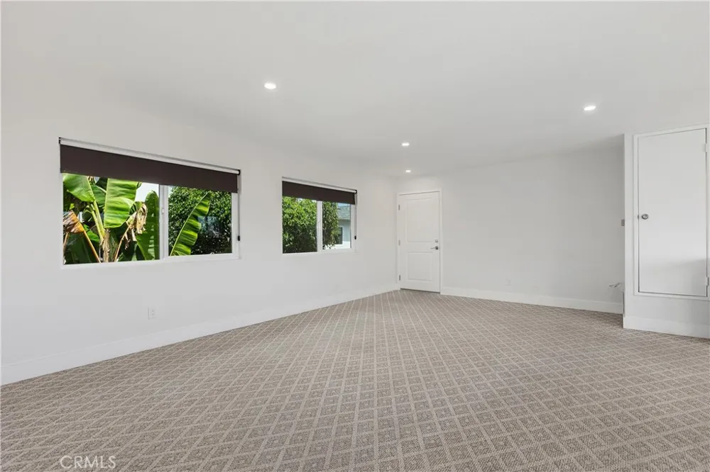 423 Westminster Avenue #B Newport Beach, CA 92663