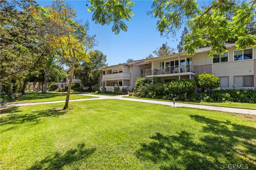 56 Calle Cadiz #R Laguna Woods, CA 92637