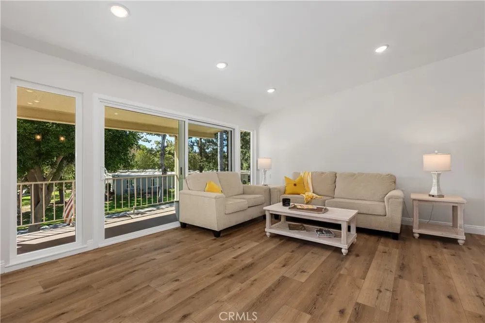 56 Calle Cadiz #R Laguna Woods, CA 92637