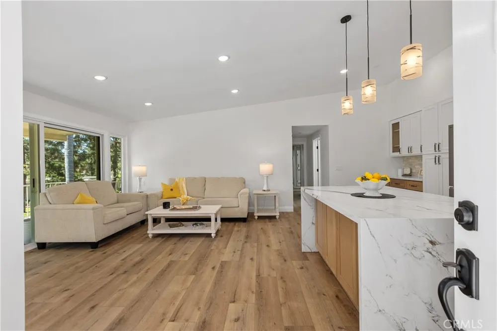 56 Calle Cadiz #R Laguna Woods, CA 92637