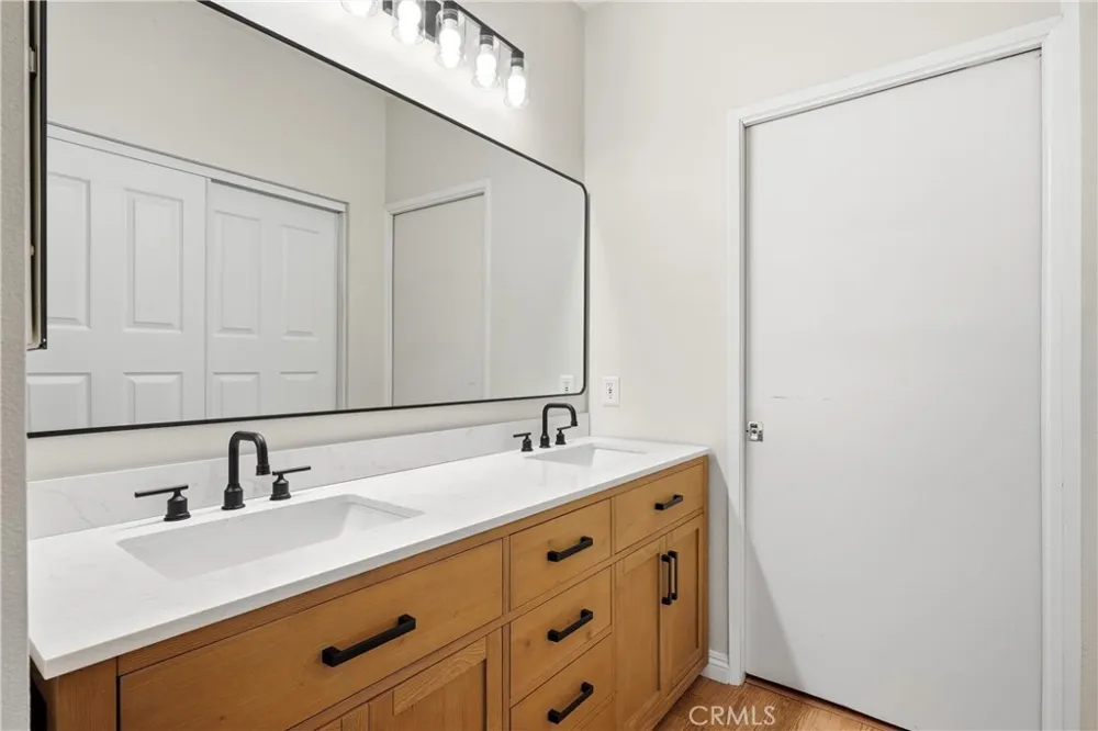 7 Timbre Rancho Santa Margarita, CA 92688