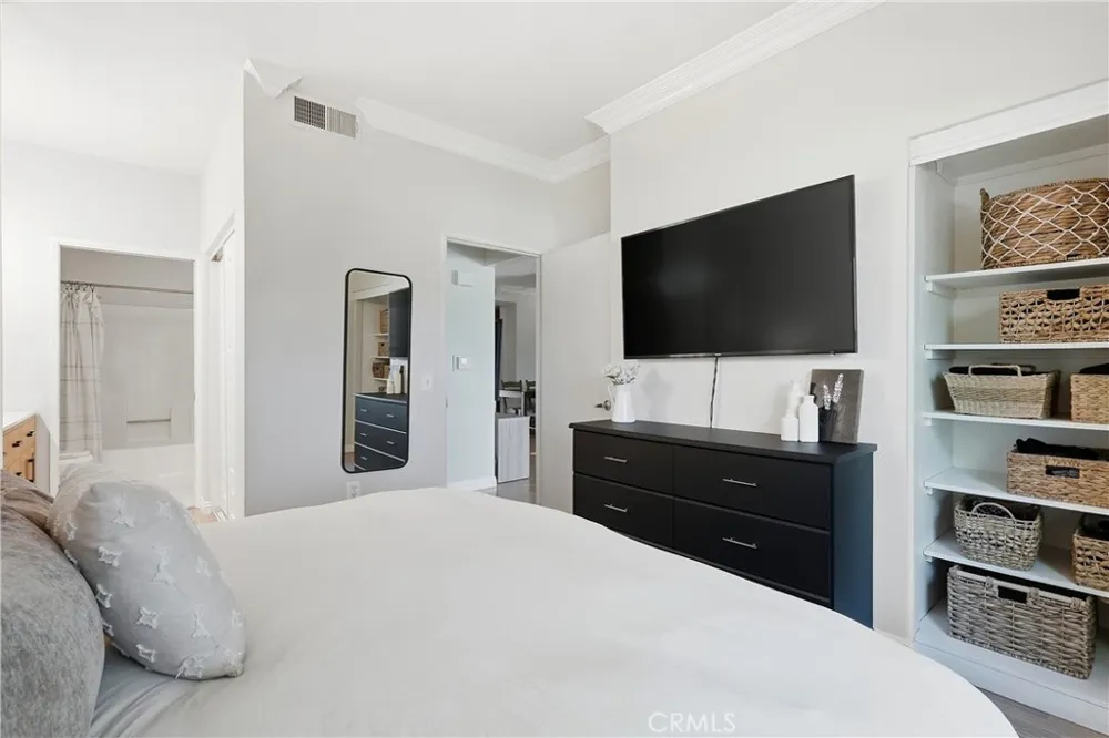 7 Timbre Rancho Santa Margarita, CA 92688