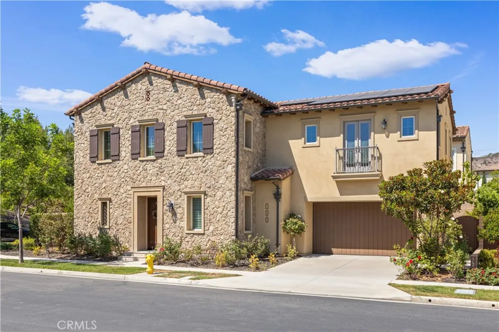 53 Tundra Irvine, CA 92602