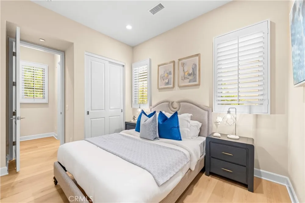 53 Tundra Irvine, CA 92602