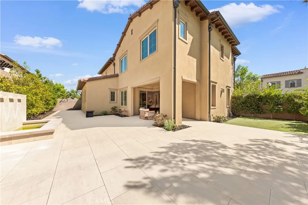53 Tundra Irvine, CA 92602