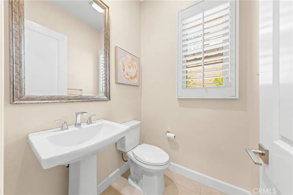 53 Tundra Irvine, CA 92602