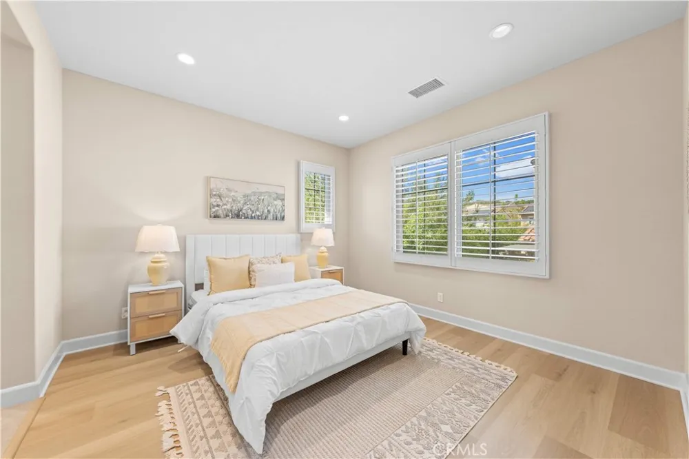53 Tundra Irvine, CA 92602
