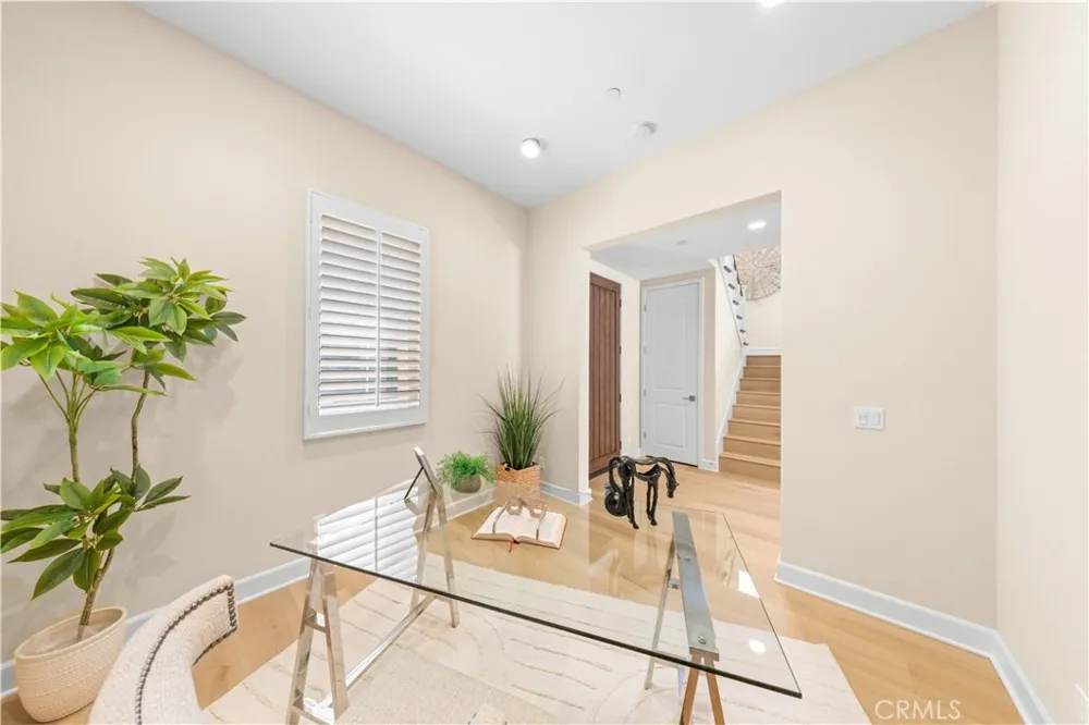 53 Tundra Irvine, CA 92602