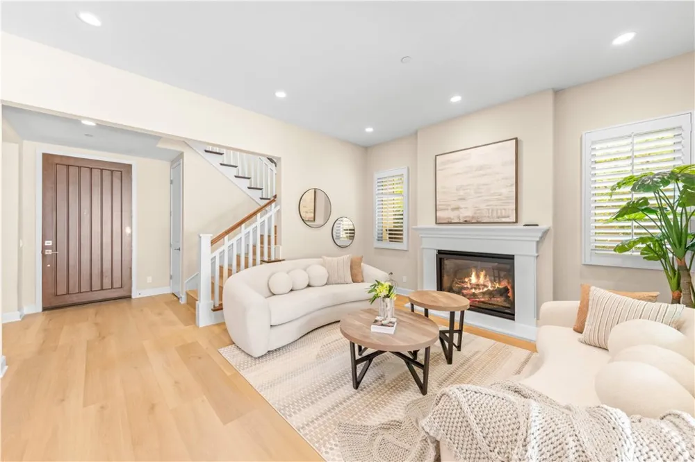 53 Tundra Irvine, CA 92602