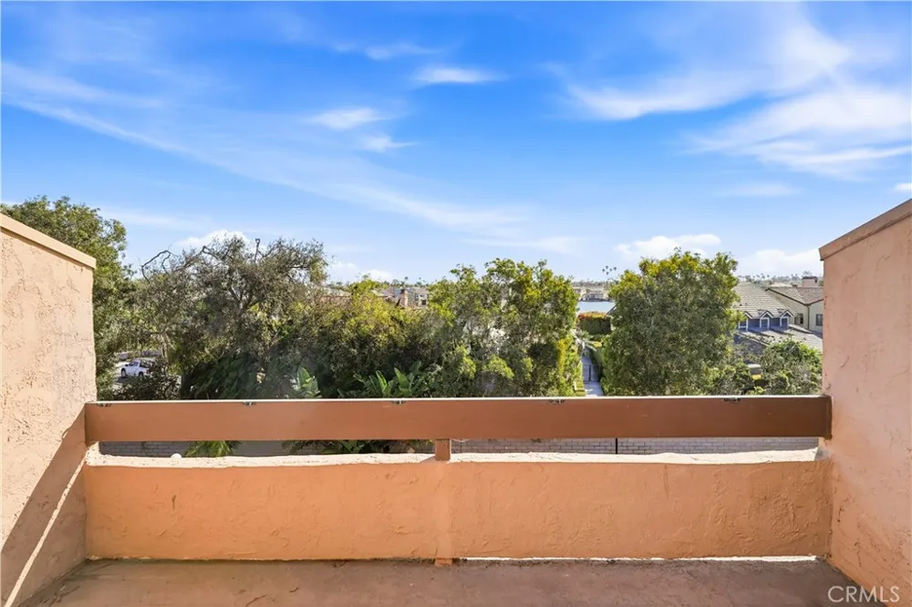 16971 Bluewater Lane #70 Huntington Beach, CA 92649