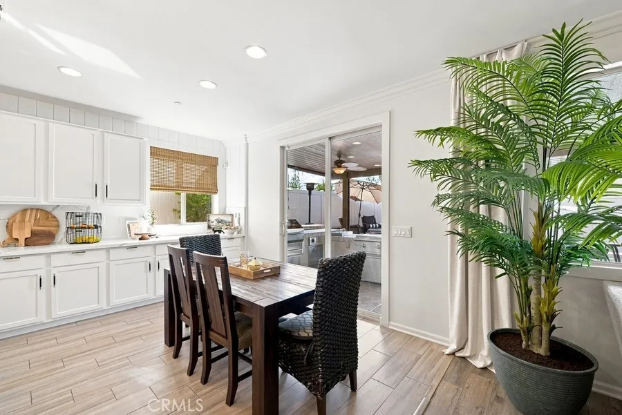36271 Waxen Lake Elsinore, CA 92532
