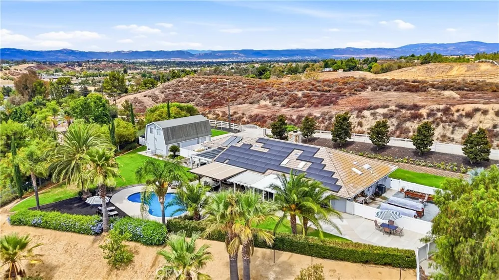 39130 Pala Vista Temecula, CA 92591